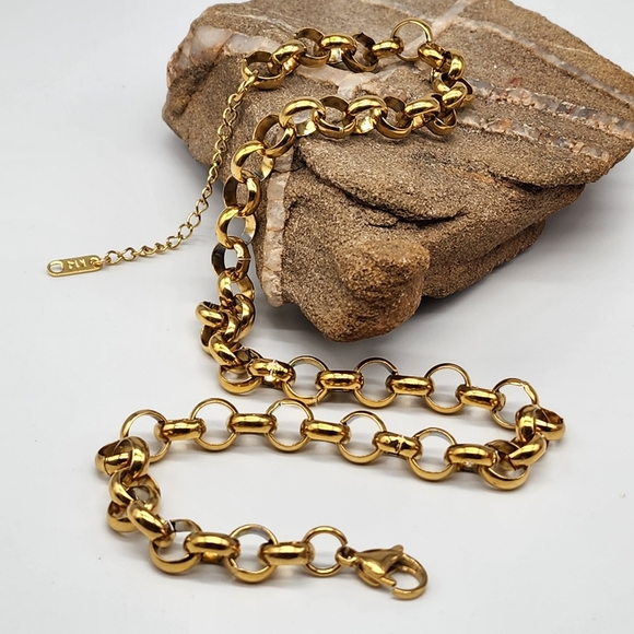 Neiman Marcus Jewelry 14K Gold plated Chanky Rolo Chain Hypoallerg - Picture 3 of 10